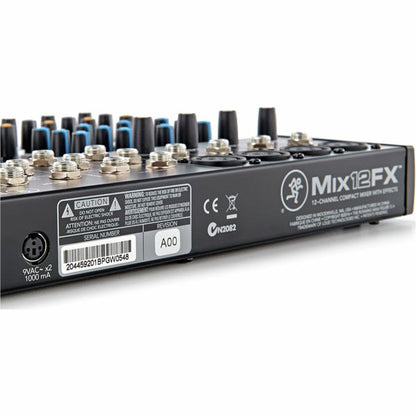 Consola Mackie Mix12FX de 12 Canales con Efectos