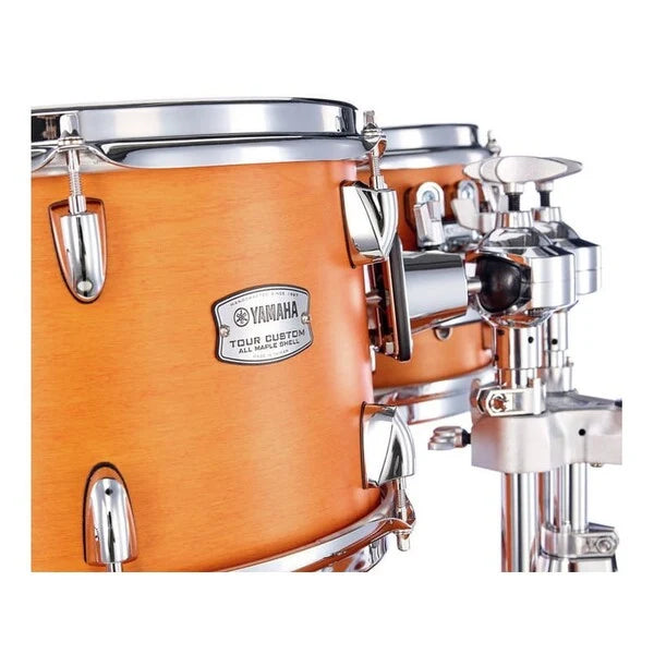YAMAHA BATERIA TOUR CUSTOM MAPLE SET TMP2F4 CRS + TOM DE PISO